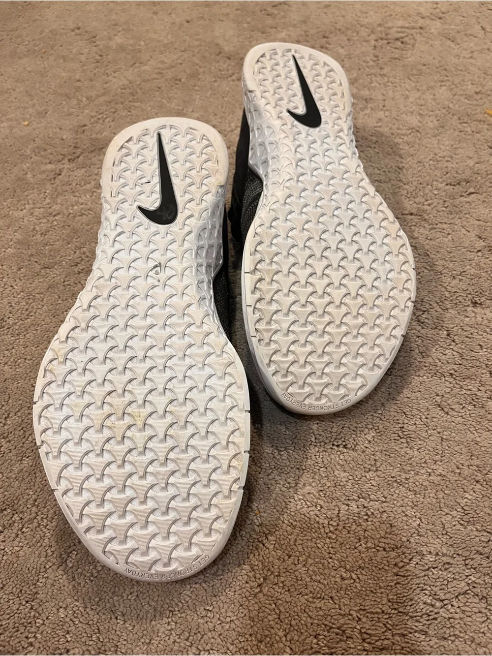 Nike Women’s Metcon Flyknit 3 size 12